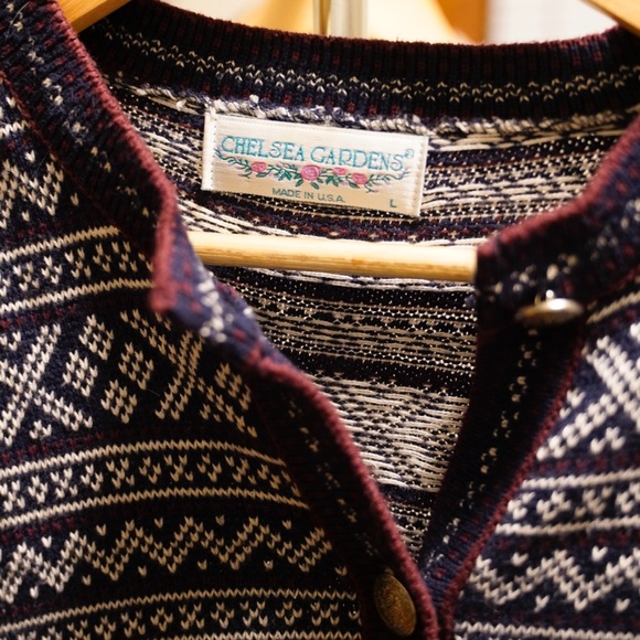 Chelsea Gardens Vintage blue and red fair isle pattern cardigan - Picture 2 of 4